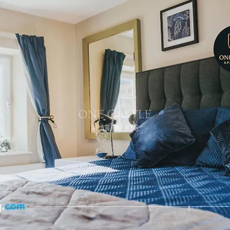 Exclusive Deals L Free Parking I Short Term L Sleeps Up To 6 L 3 Bed & 2 Bath I One Castle Short-lets And Serviced Daire