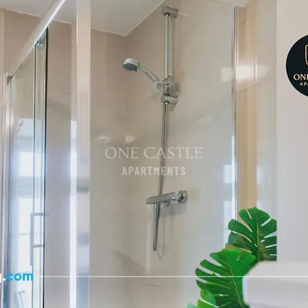 Apartamento Exclusive Deals L Last-minute Specials L Free Parking I Short Term L Garden I Sleeps Up To 6 L 3 Bed & 2 Bath I One Castle Short-lets And Serviced