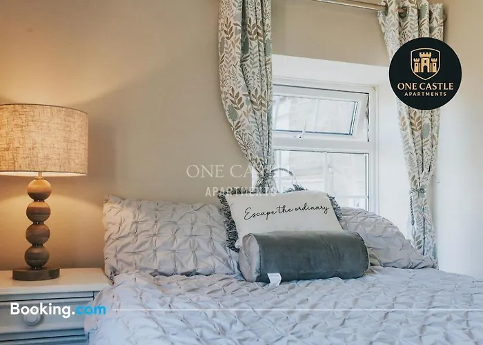 Exclusive Deals L Last-minute Specials L Free Parking I Short Term L Garden I Sleeps Up To 6 L 3 Bed & 2 Bath I One Castle Short-lets And Serviced * Harrogate